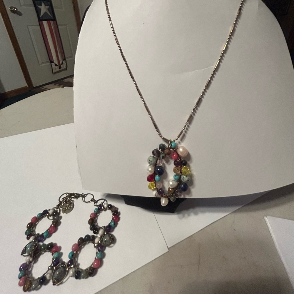 Plunder Multicolor wire wrapped Beaded Necklace and Bracelet Set